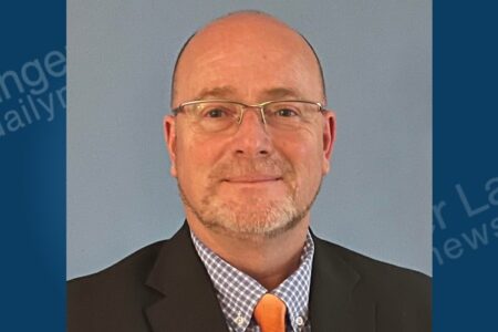 Headshot of Bob Montgomery, former Auburn School leader, selected as Onondaga Superintendent.